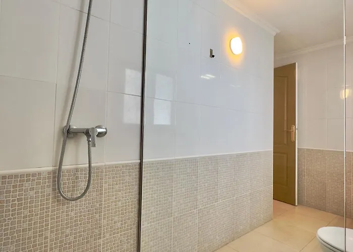 Casa Mocan מלון דירות 3*